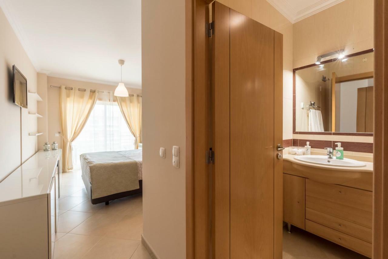 Apartamento Perto Praia, Com Piscina Алвор Екстериор снимка